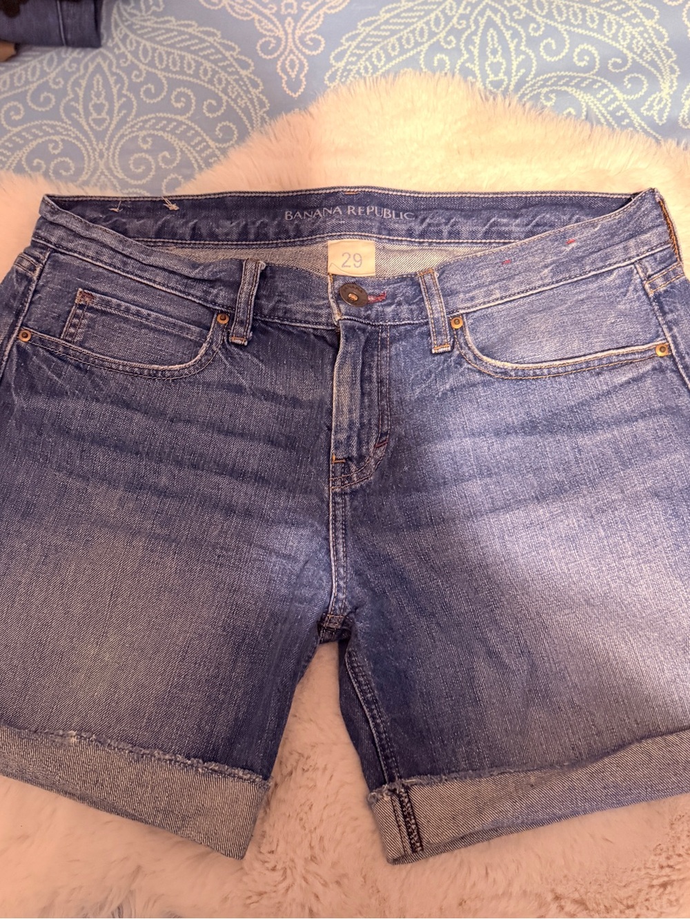 Banana Republic Women's Light Blue Cuffed Denim Shorts